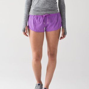 Lululemon Hotty Hot Short Moonlit Magenta Sz 6